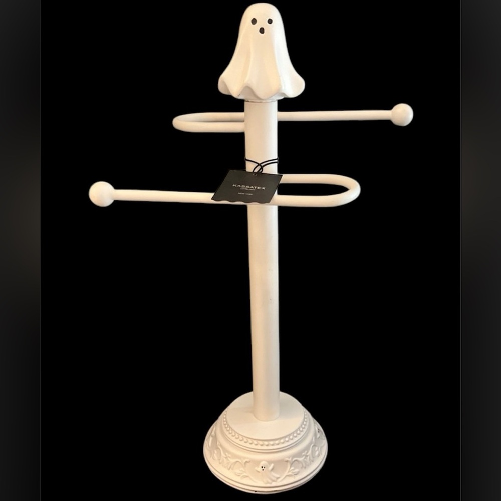 Ghost Towel Holder viral Halloween TikTok new kassatex Bath accessory